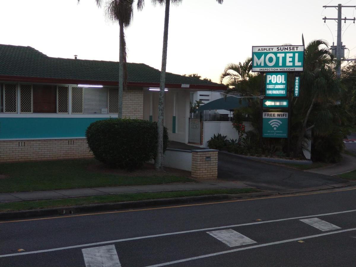 Aspley Sunset Motel エクステリア 写真